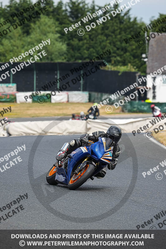 enduro digital images;event digital images;eventdigitalimages;mallory park;mallory park photographs;mallory park trackday;mallory park trackday photographs;no limits trackdays;peter wileman photography;racing digital images;trackday digital images;trackday photos